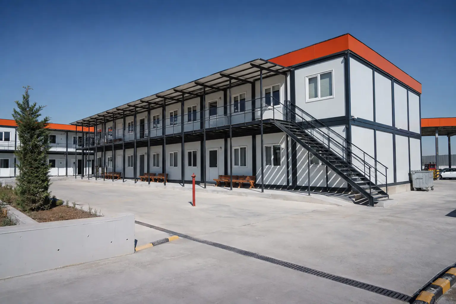 İki katlı modüler şantiye kampüsü